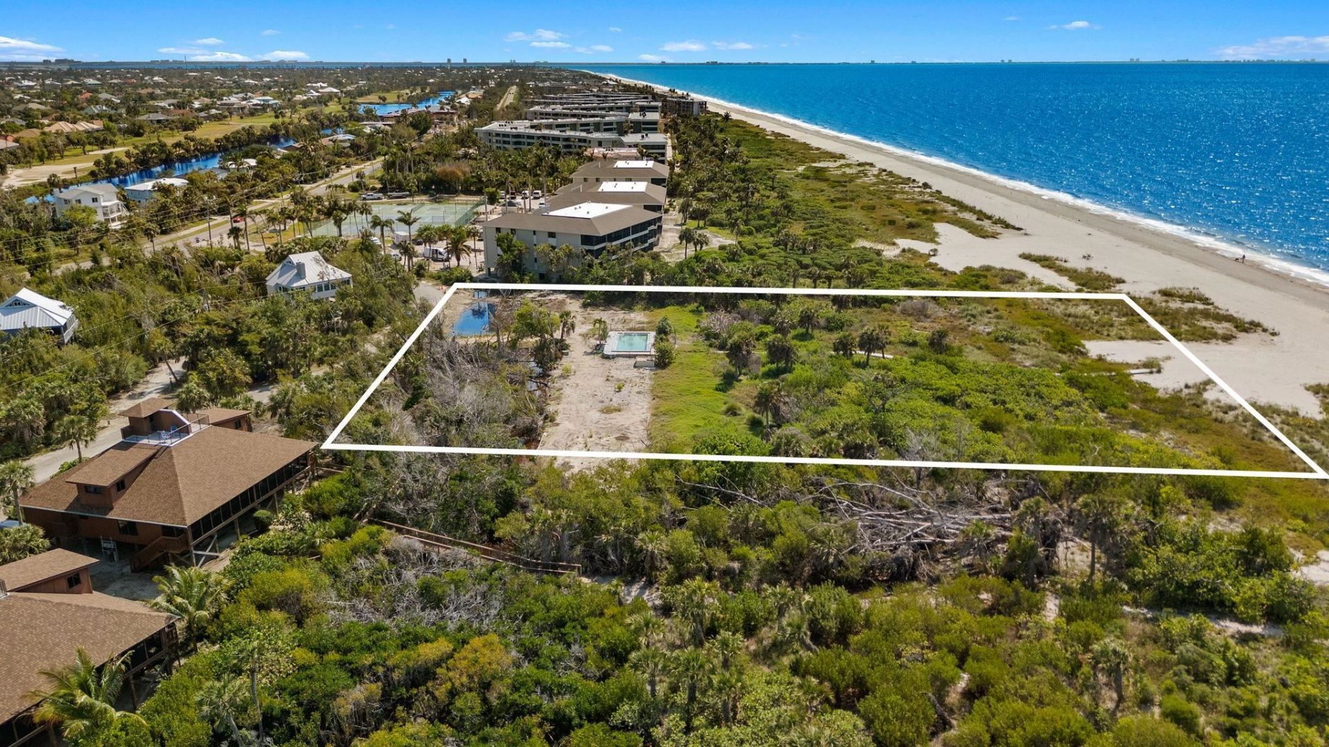 1801 Olde Middle Gulf Dr, Sanibel, FL 33957 Photo