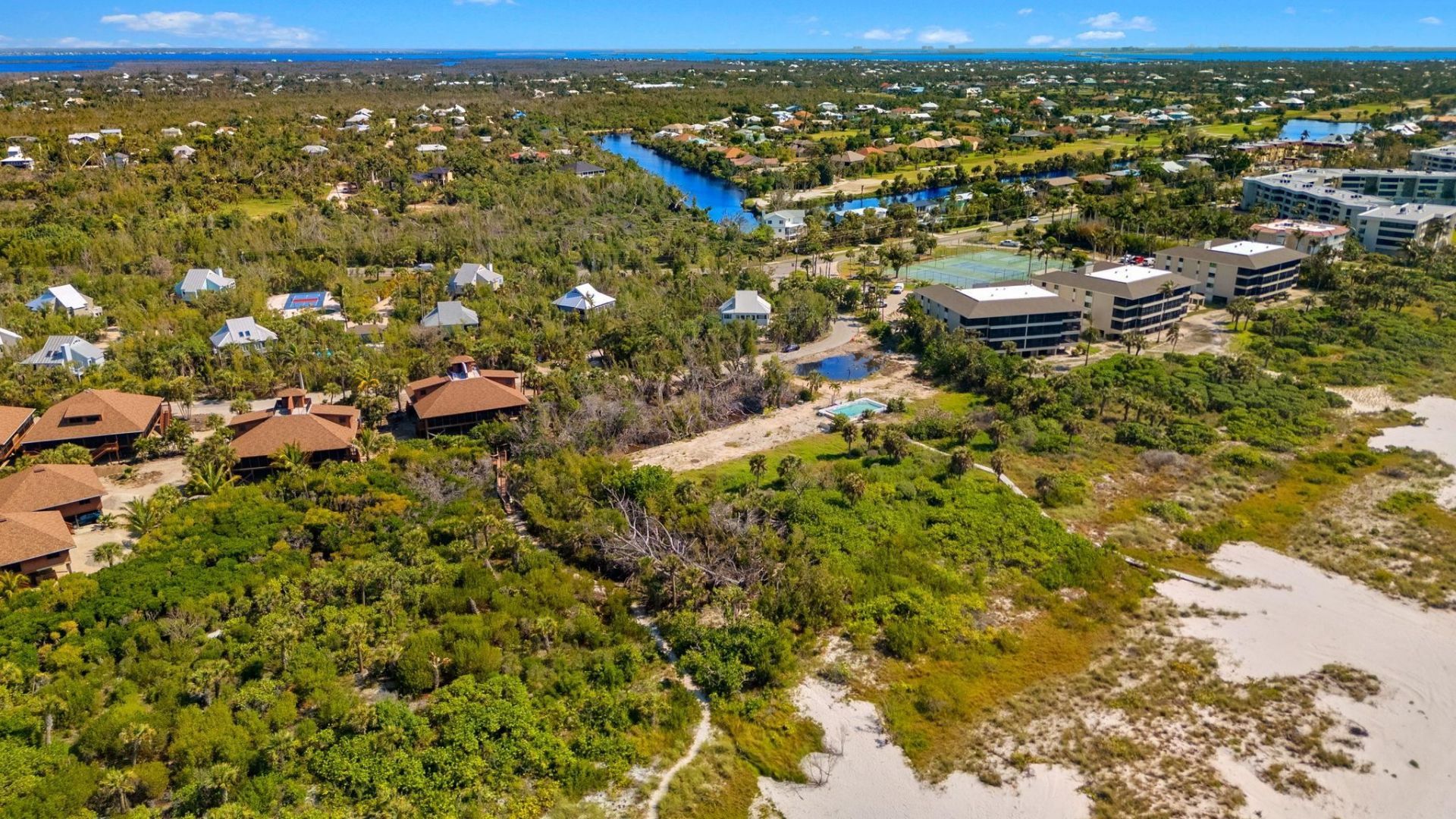 1801 Olde Middle Gulf Dr, Sanibel, FL 33957 Photo