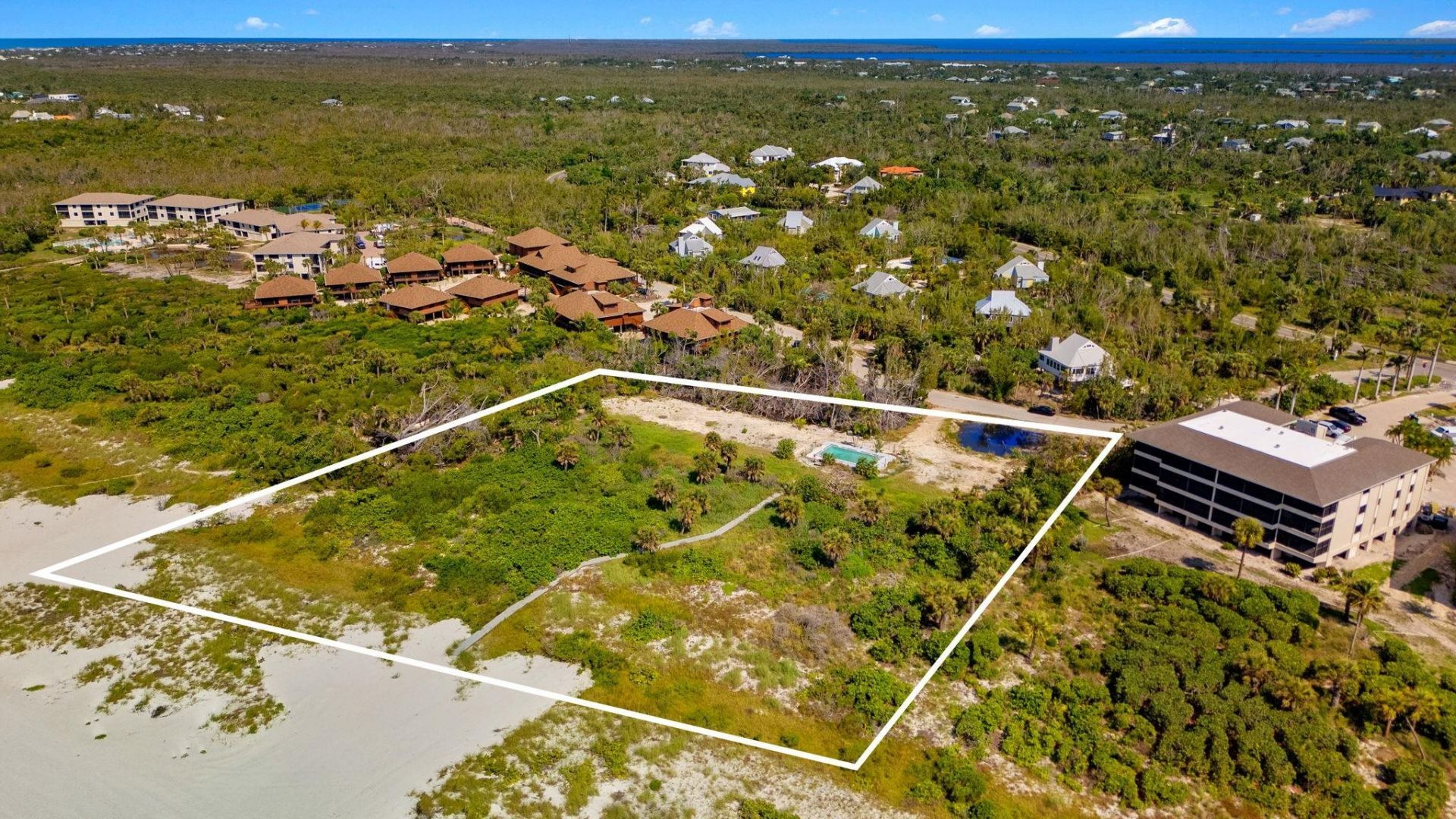 1801 Olde Middle Gulf Dr, Sanibel, FL 33957 Photo