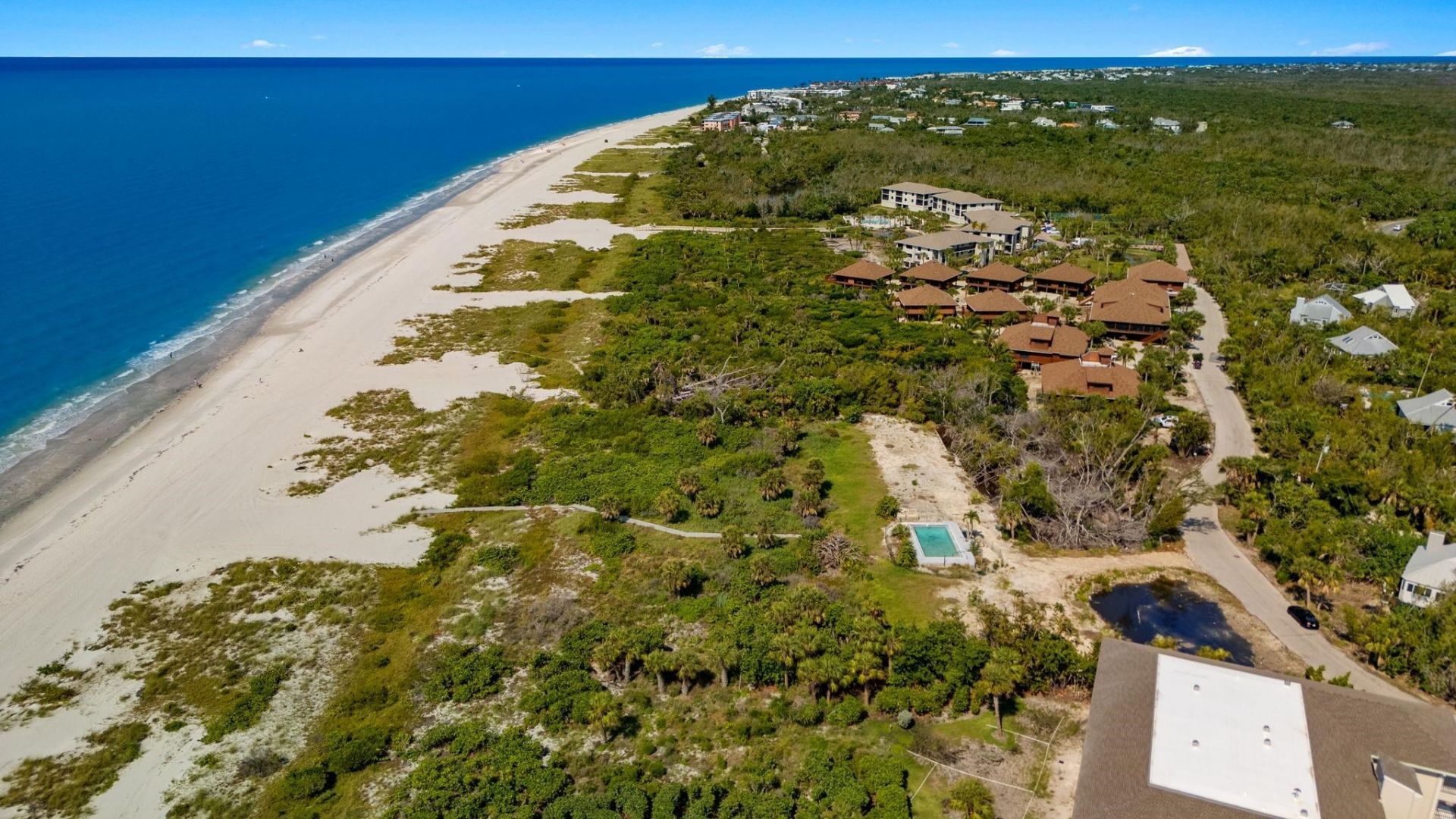 1801 Olde Middle Gulf Dr, Sanibel, FL 33957 Photo