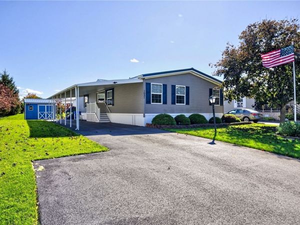 1021 Volkman Drive , Unit 475, Victor, NY 14564