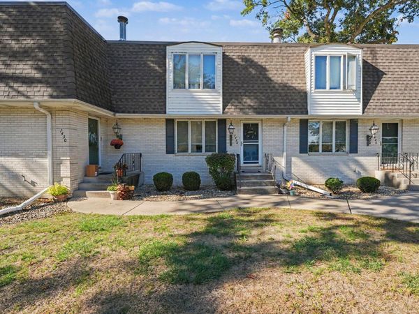 1428 Elm Court , Schererville, IN 46375