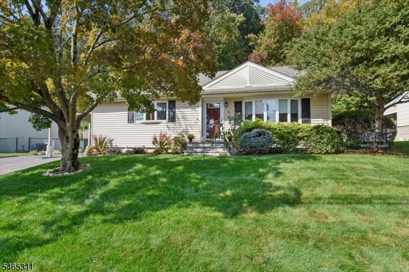 50 Parks Rd, Denville, NJ 07834 Main Photo