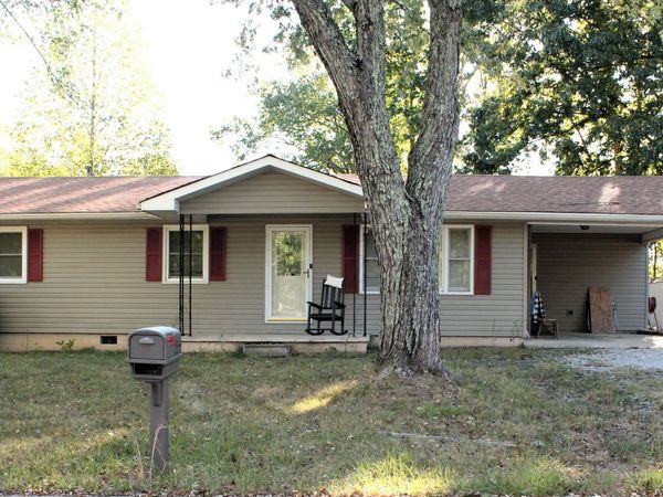 2215 Meadowview Drive, Jamestown, TN 38556