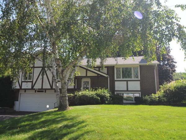 613 Garys Drive , Antioch, IL 60002