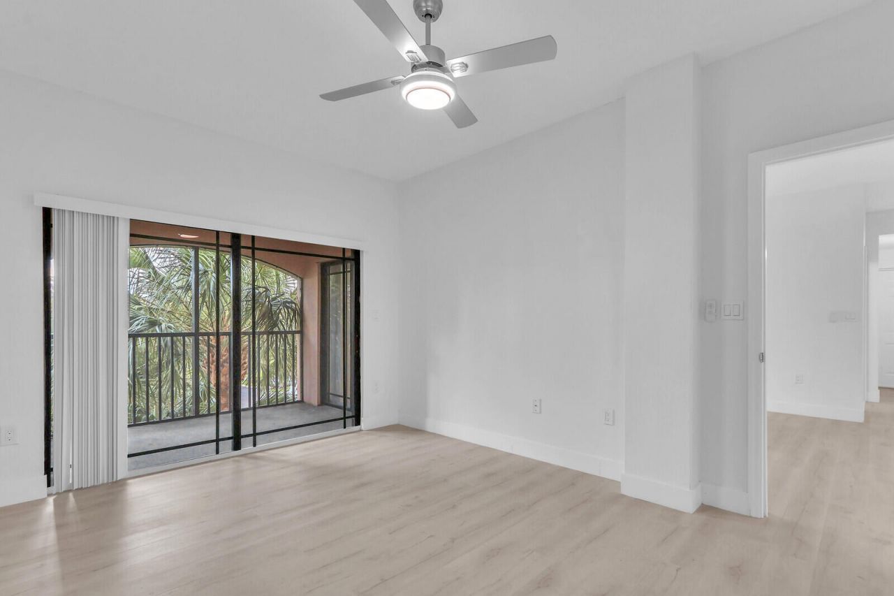 2916 Tuscany Court, Unit 302, Palm Beach Gardens, FL 33410 Photo