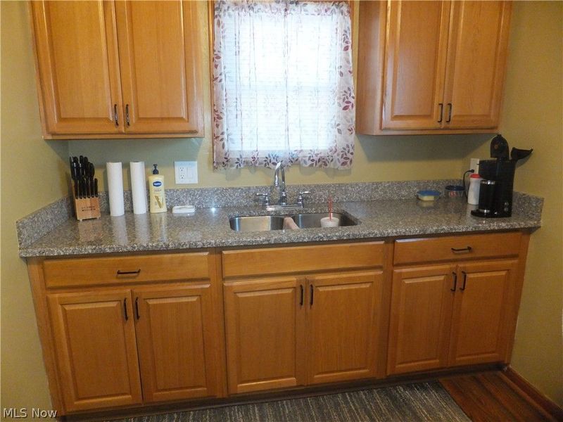 5905 Vandalia Avenue, Cleveland, OH 44144 Photo 7