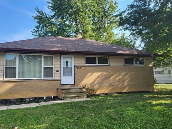 4699 Century Circle , Brooklyn, OH 44144