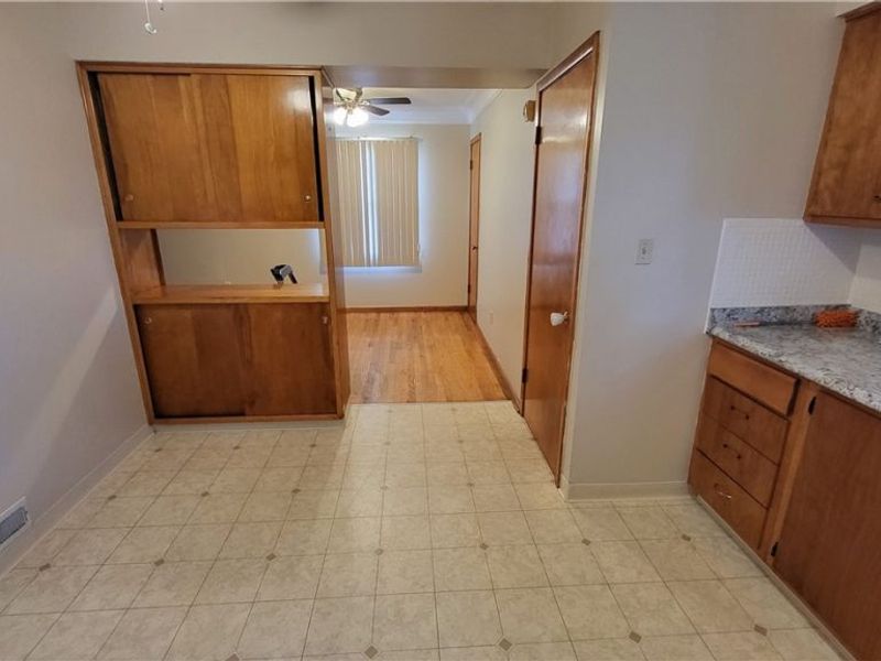 4699 Century Circle, Brooklyn, OH 44144 Photo 5