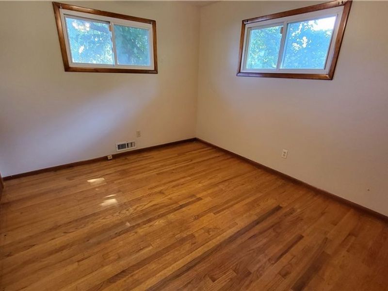4699 Century Circle, Brooklyn, OH 44144 Photo 8