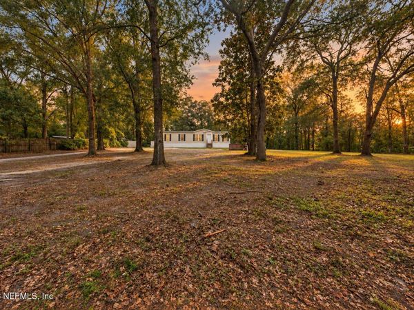 2696 PRIMROSE Circle, Middleburg, FL 32068