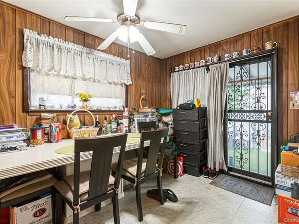 24904 148th Road , Rosedale, NY 11422