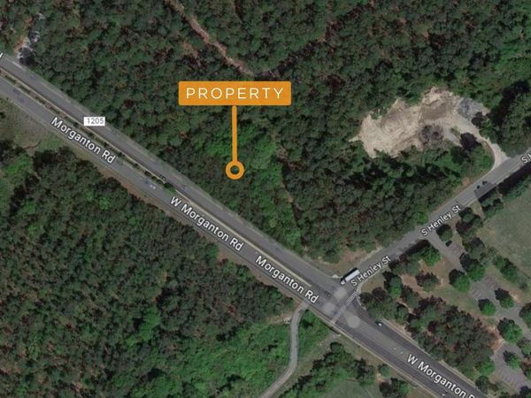 704 W Morganton Road , Southern Pines, NC 28388