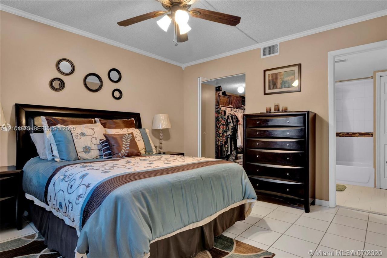 2055 SW 122nd Ave , Unit 410, Miami, FL 33175 Photo