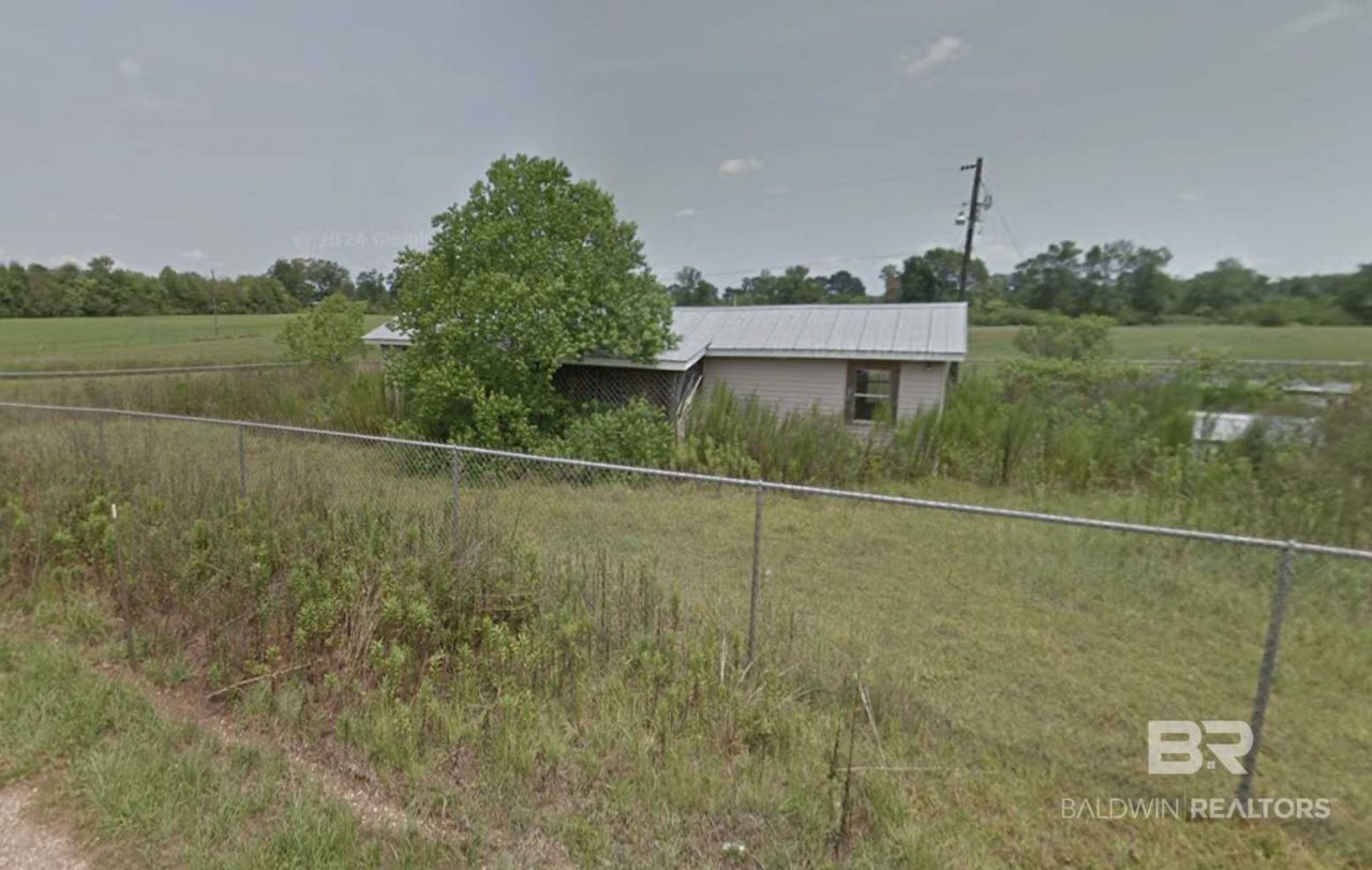 994 Smith Dairy Road, Atmore, AL 36502 Main Photo