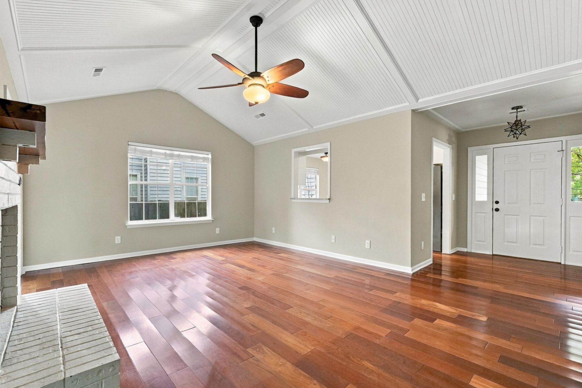 2344 S England Street Photo 10