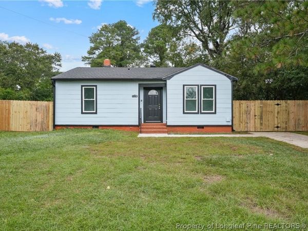 5210 Catalpa Road , Fayetteville, NC 28304