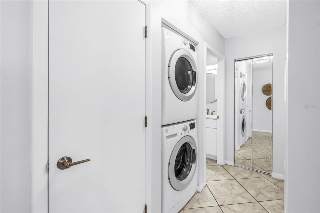 4610 47th Avenue W, Unit 201, Bradenton, FL 34210 Photo