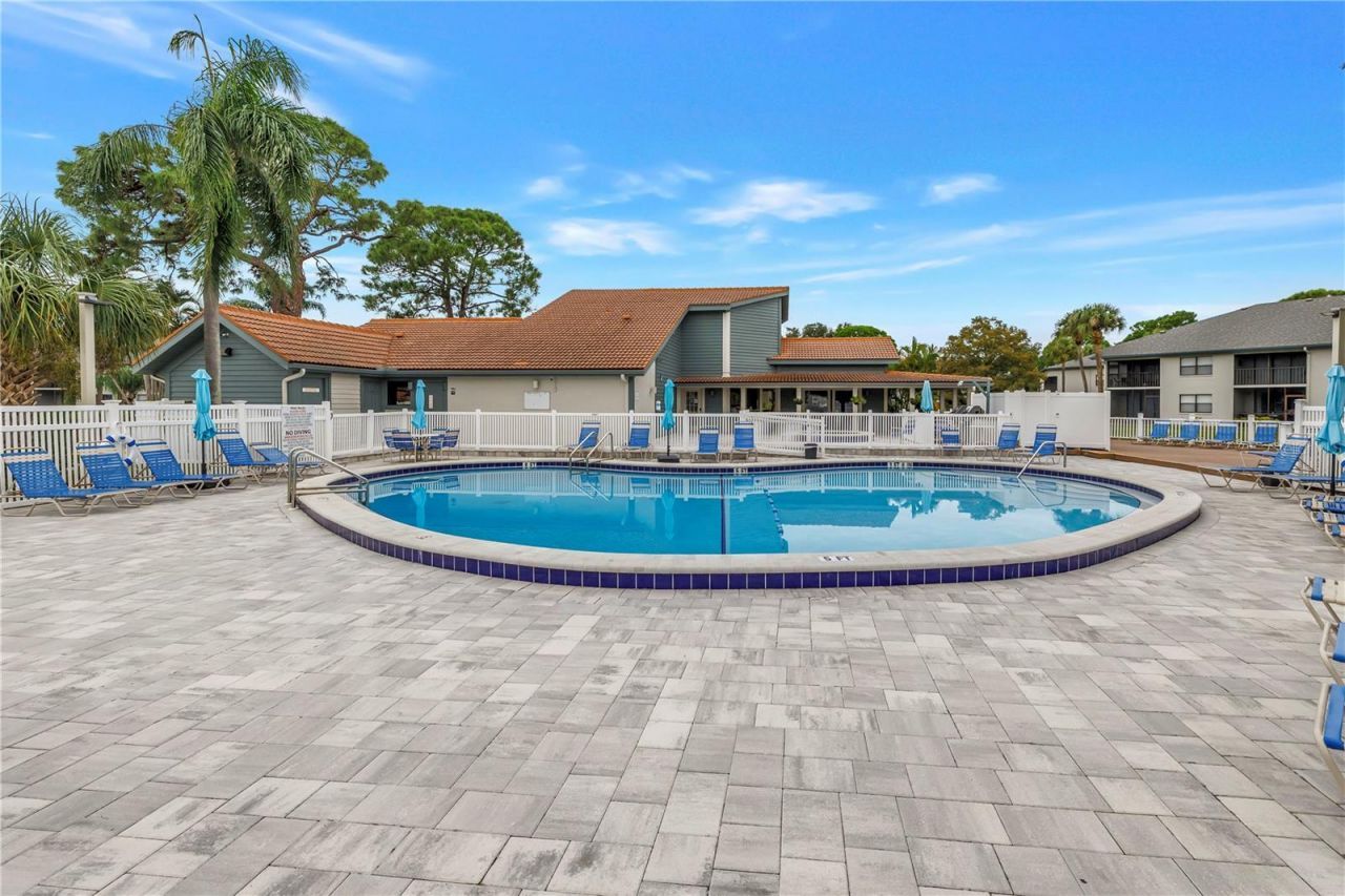 4610 47th Avenue W, Unit 201, Bradenton, FL 34210 Photo