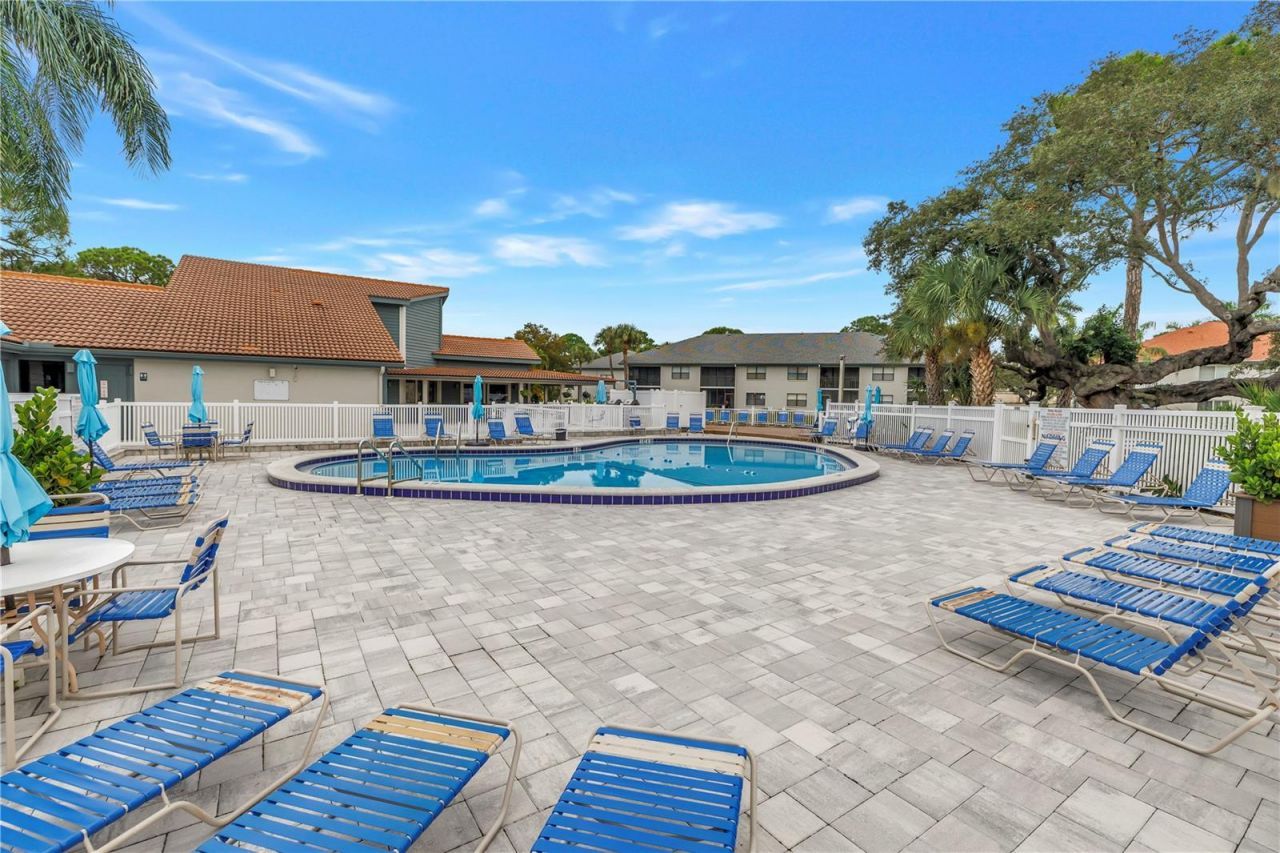 4610 47th Avenue W, Unit 201, Bradenton, FL 34210 Photo