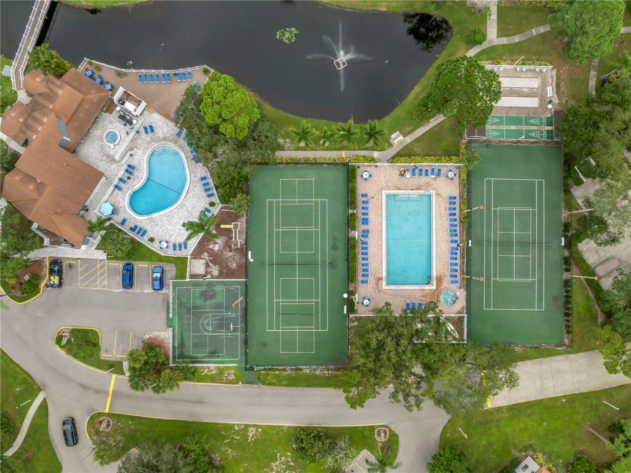 4610 47th Avenue W, Unit 201, Bradenton, FL 34210 Photo