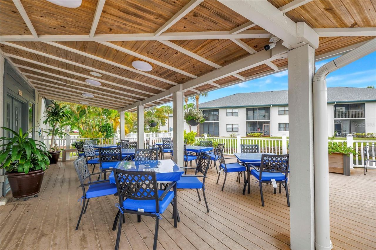 4610 47th Avenue W, Unit 201, Bradenton, FL 34210 Photo