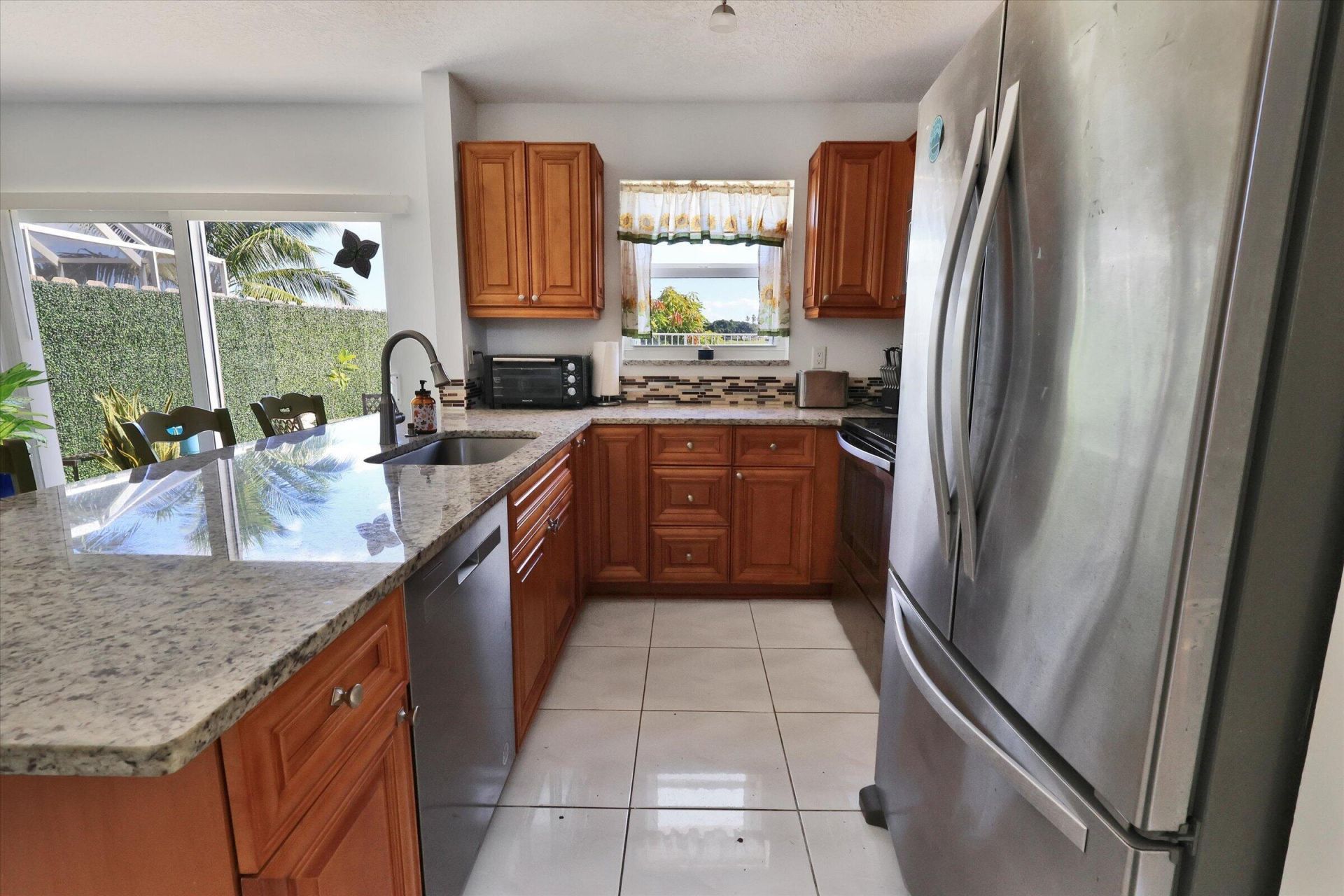 3130 W Buena Vista Drive, Margate, FL 33063 Photo