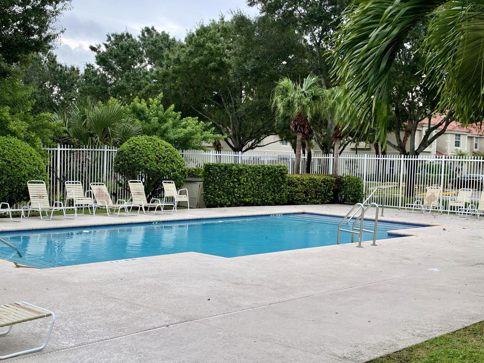 804 Summit Lake Drive, West Palm Beach, FL 33406 Photo