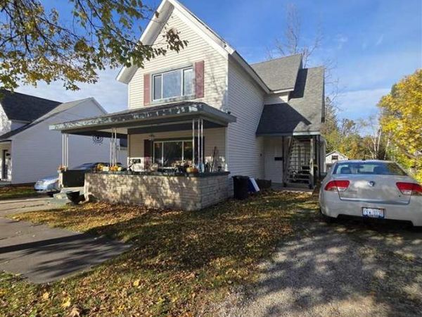 423 Pearl Street, Petoskey, MI 49770