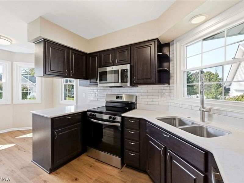 1270 Mallard Pond Circle, Broadview Heights, OH 44147 Photo 4