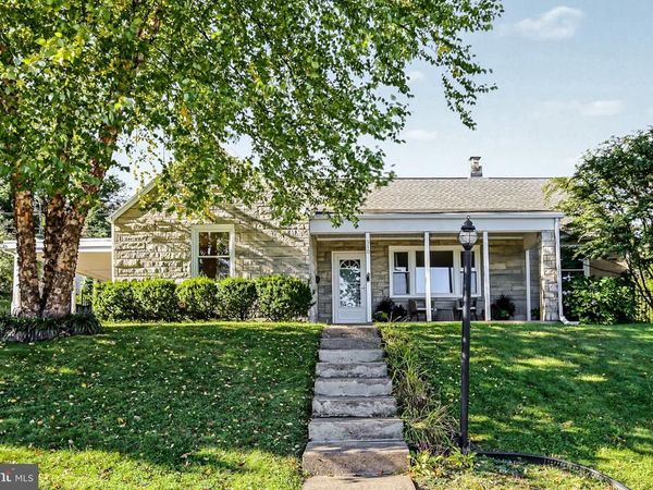 810 ALLEN STREET, NEW CUMBERLAND, PA 17070