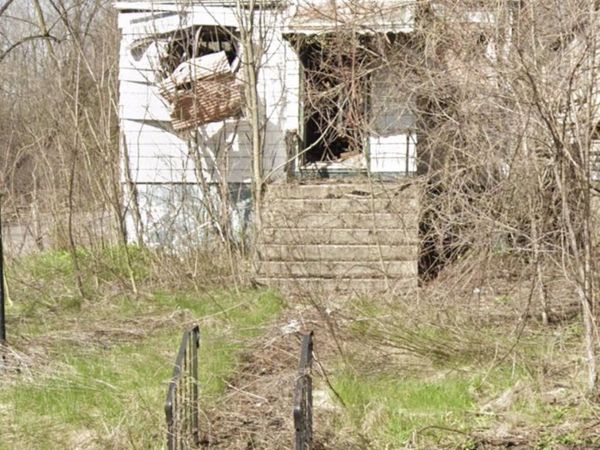 2694 Polk Street , Gary, IN 46407