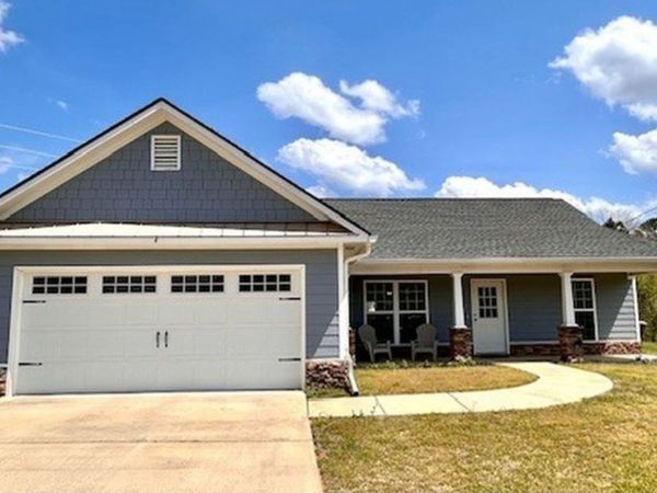 4 Savannah Place NW, Rome, GA 30165
