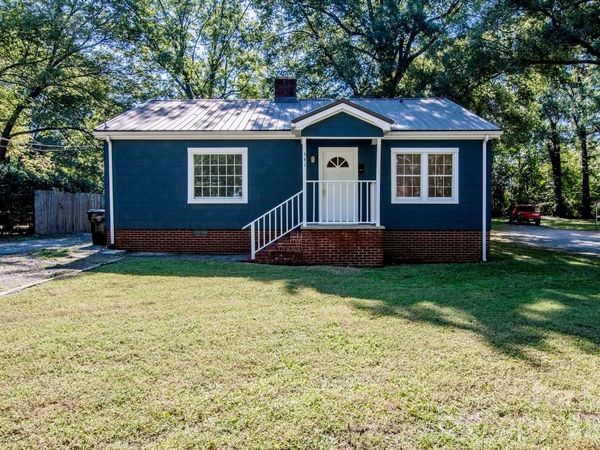 541 Walnut Street , Mooresville, NC 28115