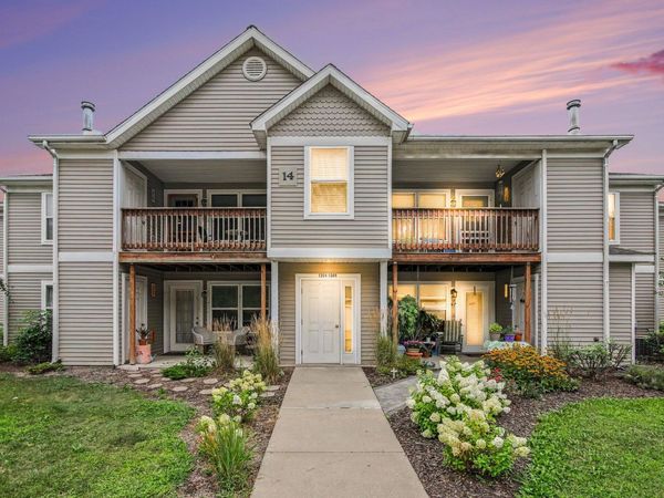 1353 Millbrook Trail, Ann Arbor, MI 48108