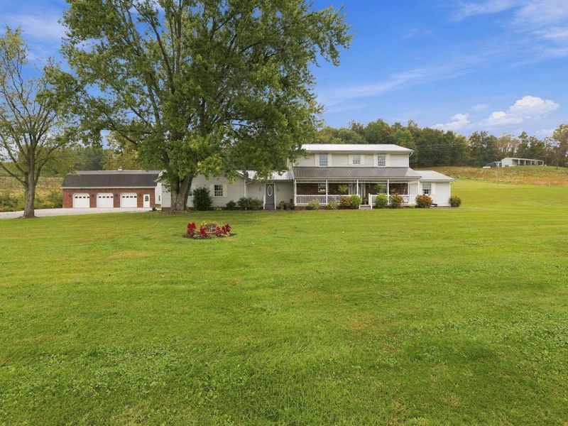 18787 Cadiz Road , Lore City, OH 43755 Photo 2