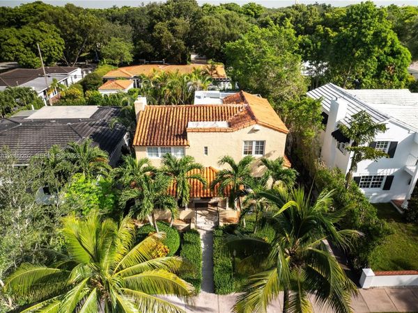 1461 Certosa Ave , Coral Gables, FL 33146