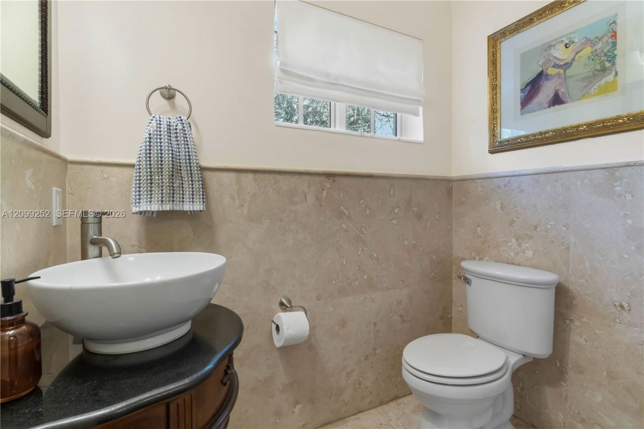 1461 Certosa Ave , Coral Gables, FL 33146 Photo