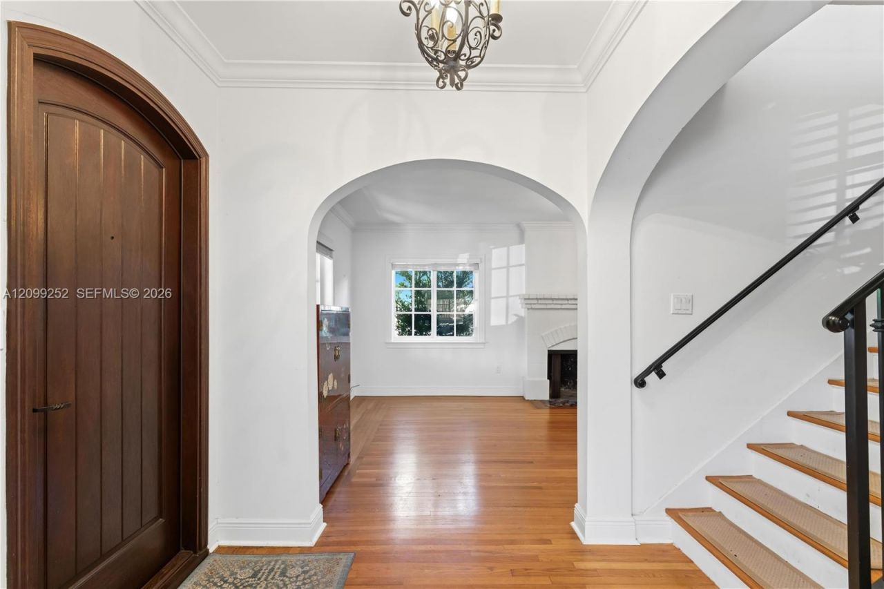 1461 Certosa Ave , Coral Gables, FL 33146 Photo