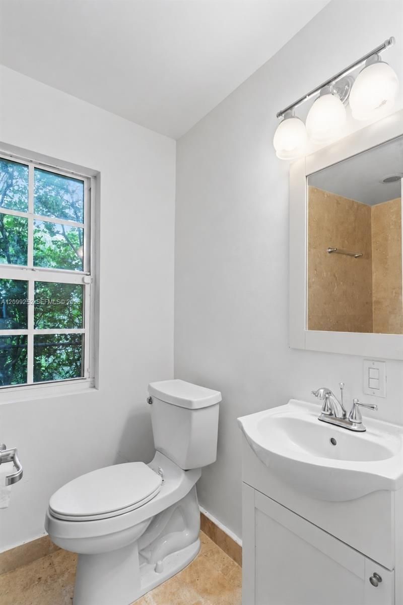 1461 Certosa Ave , Coral Gables, FL 33146 Photo