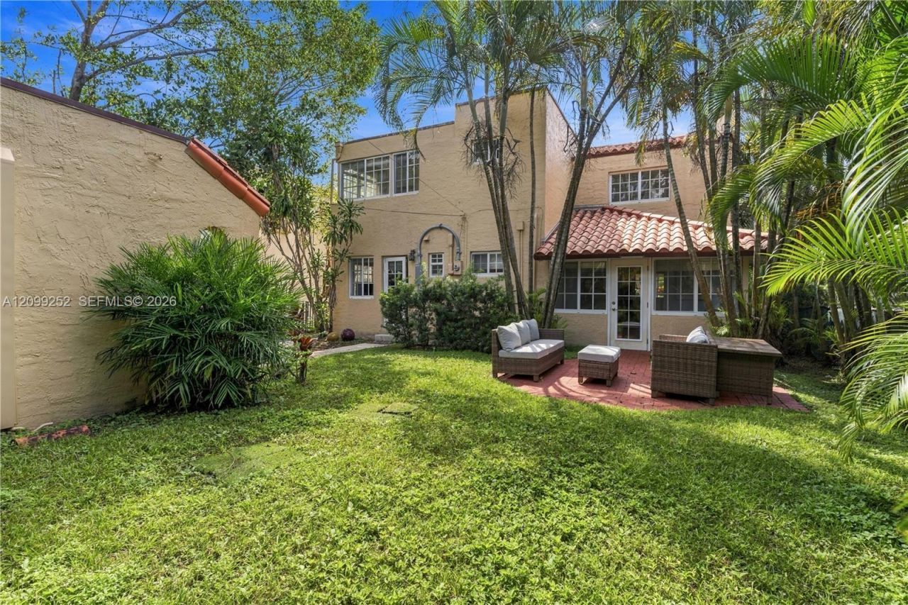 1461 Certosa Ave , Coral Gables, FL 33146 Photo