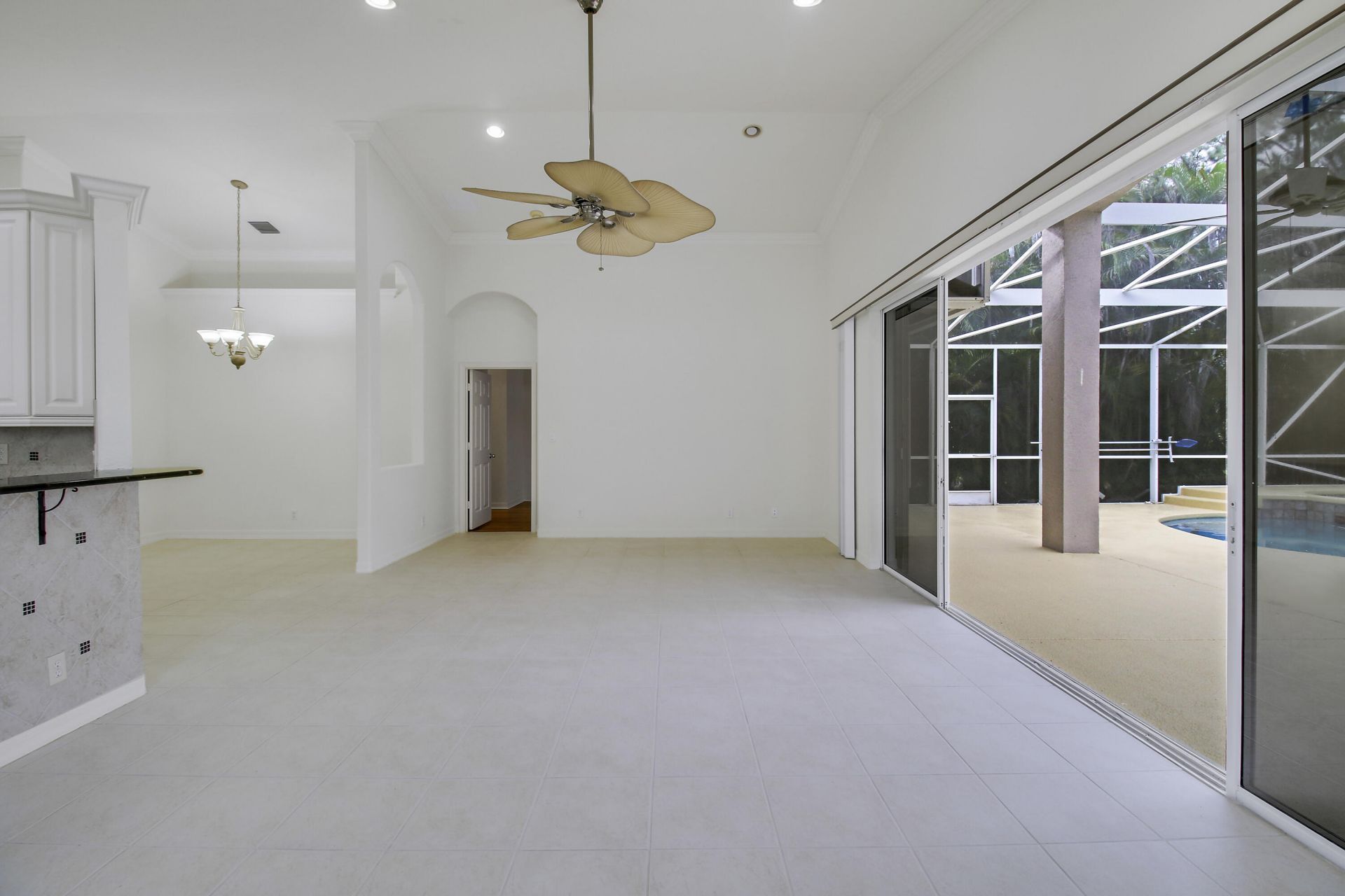 6815 SE Twin Oaks Circle, Stuart, FL 34997 Photo