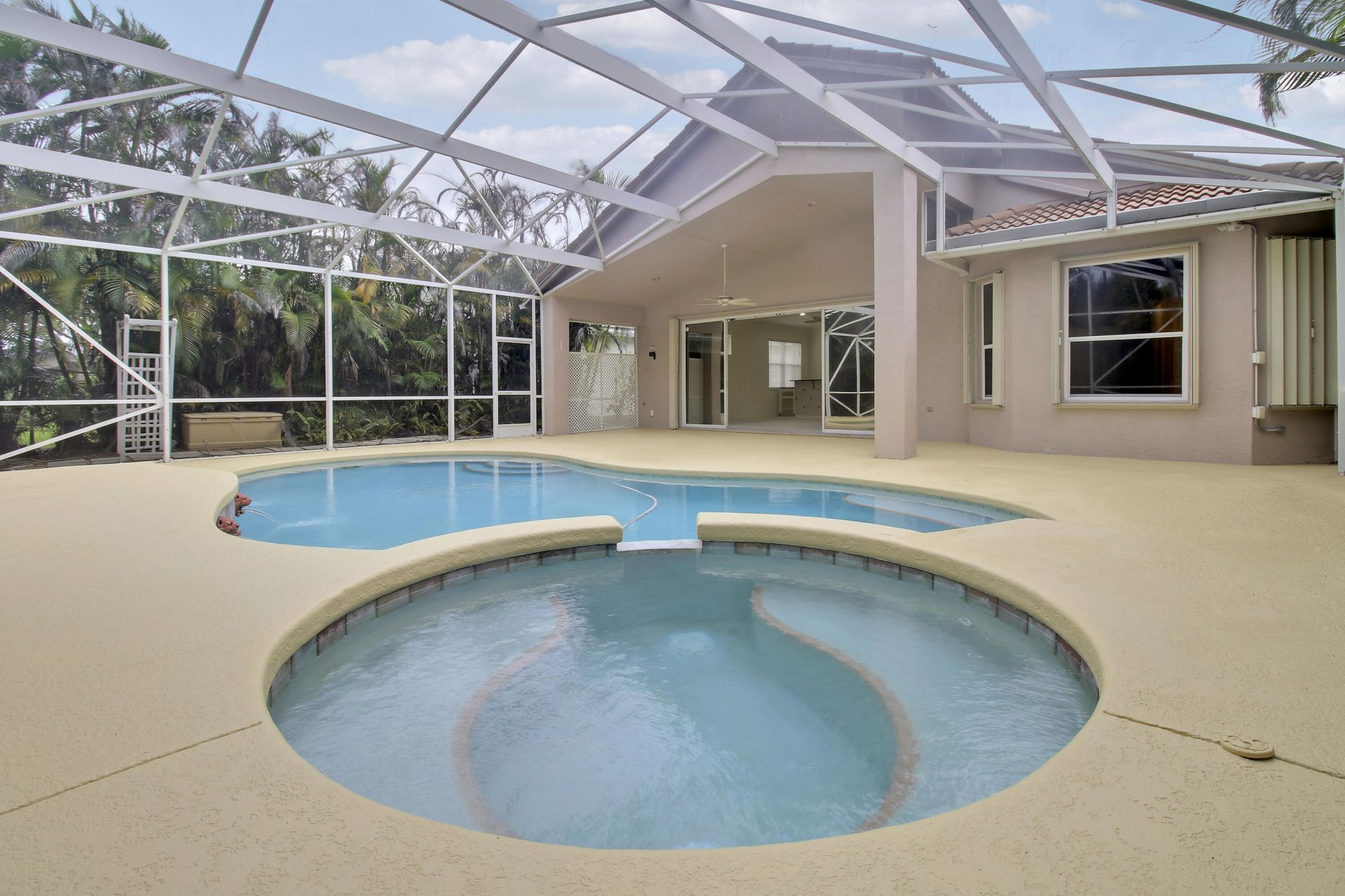 6815 SE Twin Oaks Circle, Stuart, FL 34997 Photo