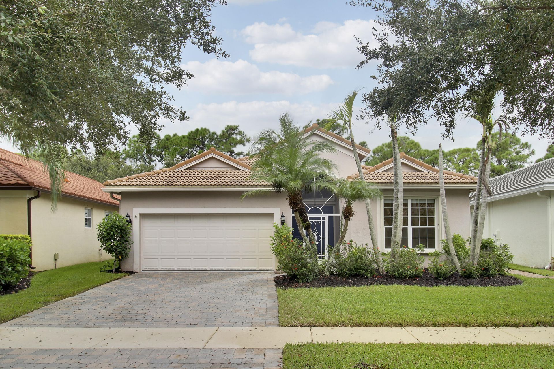 6815 SE Twin Oaks Circle, Stuart, FL 34997 Photo