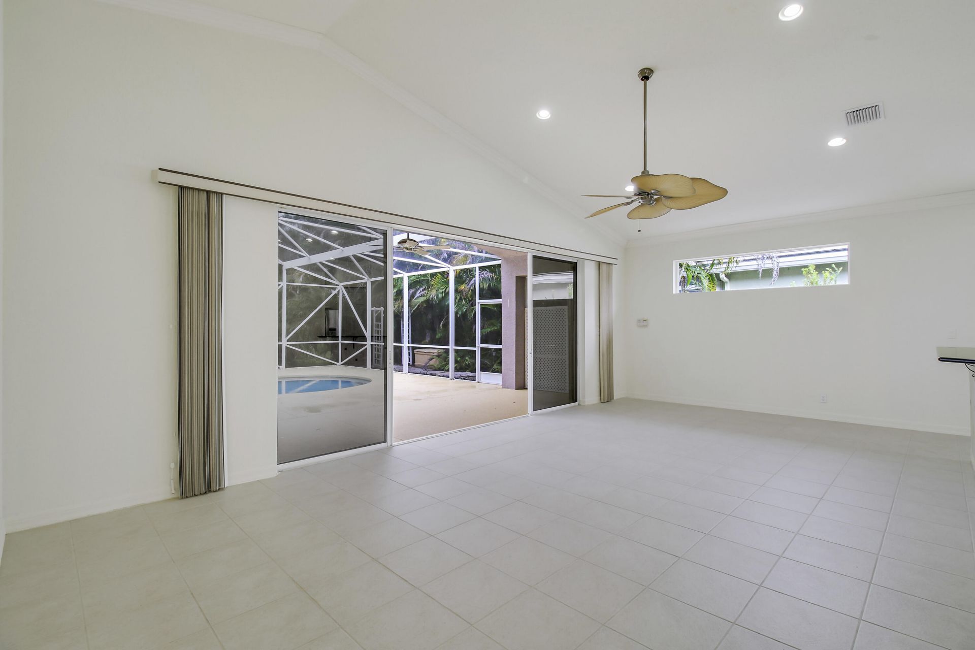 6815 SE Twin Oaks Circle, Stuart, FL 34997 Photo
