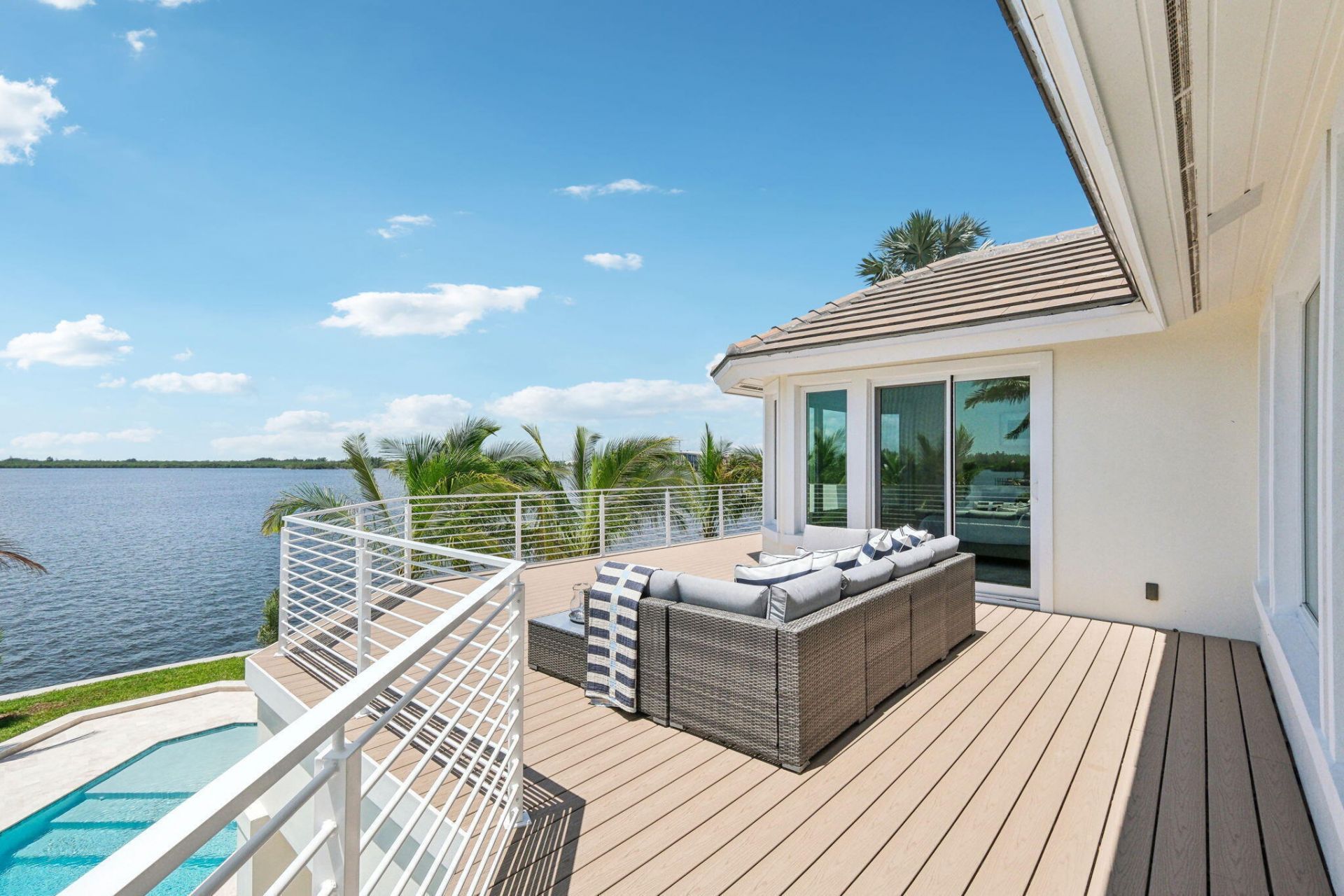 526 Point Lane, Vero Beach, FL 32963 Photo
