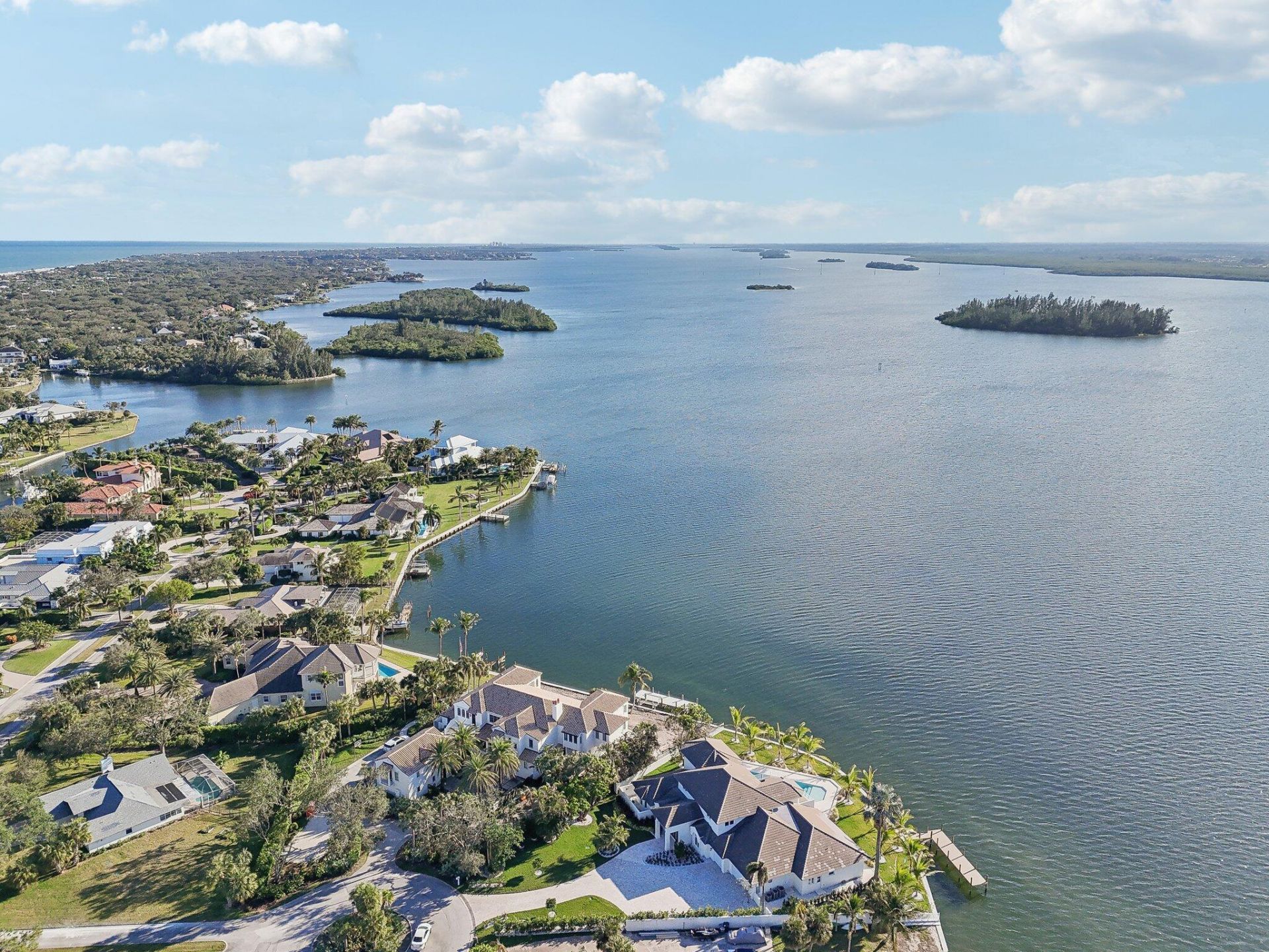 526 Point Lane, Vero Beach, FL 32963 Photo