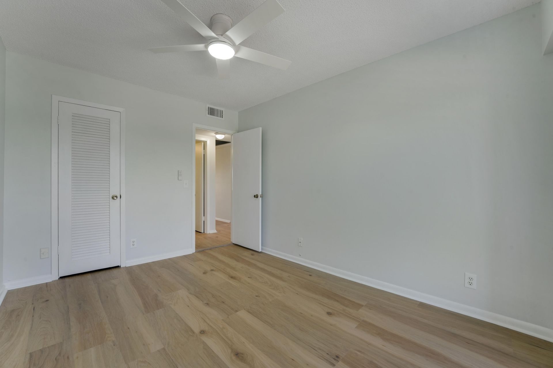 290 Dorset G, Boca Raton, FL 33434 Photo