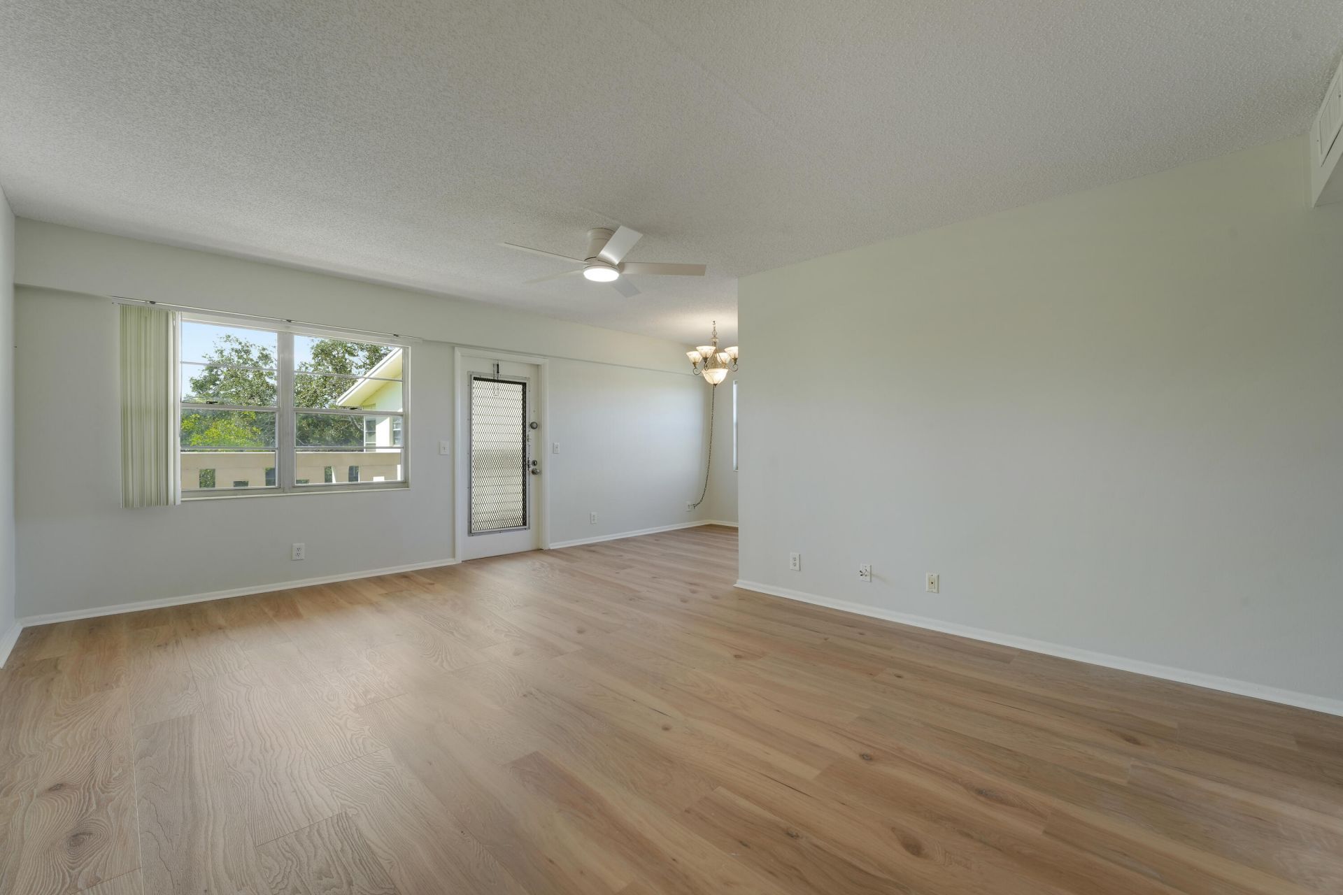 290 Dorset G, Boca Raton, FL 33434 Photo
