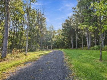 3853 Skyline Drive, Keuka Park, NY 14478